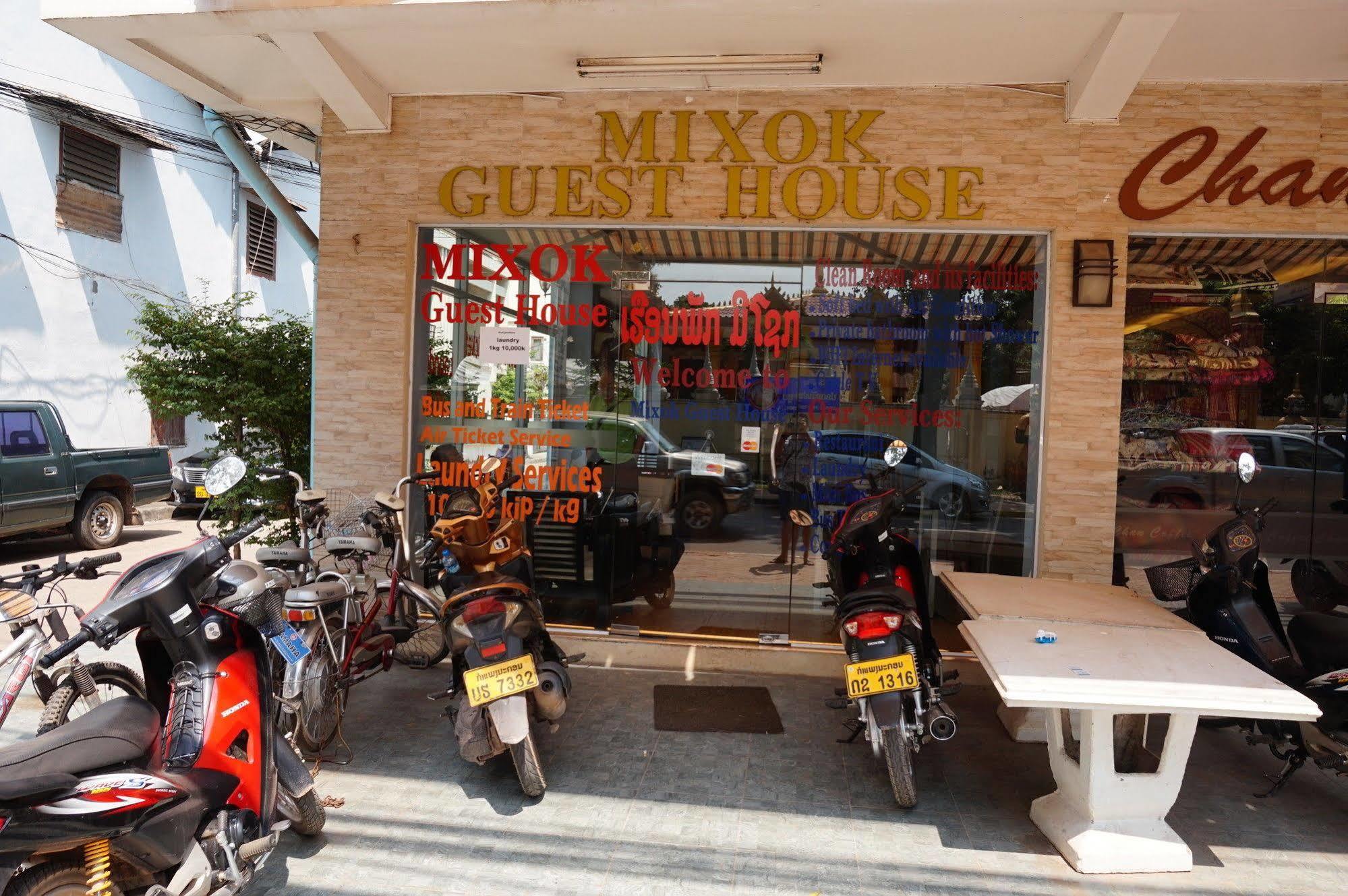 Mixok Guesthouse Vientiane Exterior foto